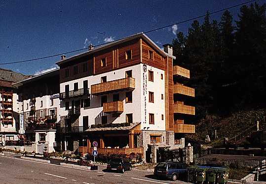 Foto residence castelli cervinia