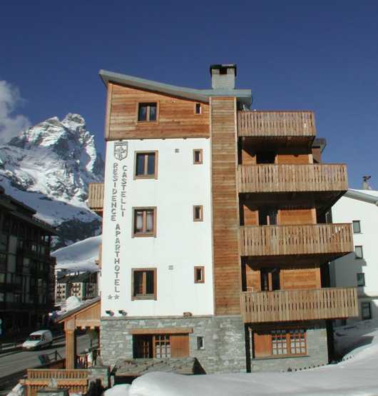 Residence Castelli cervinia aprile 2001